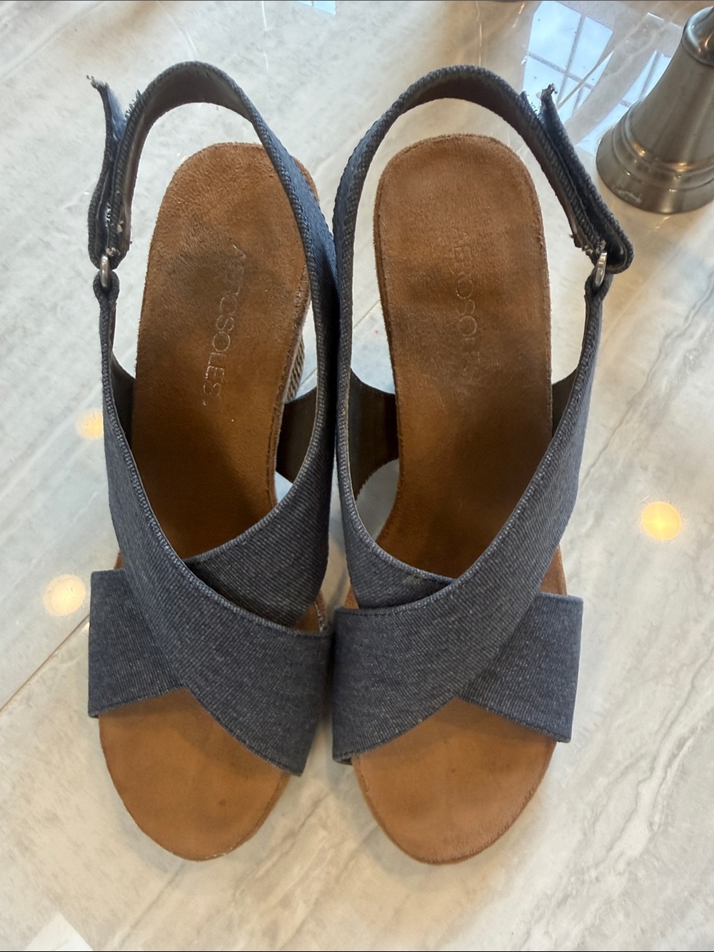 AEROSOLES Navy Crisscross Slingback Wedge Sandals - Picture 3 of 4